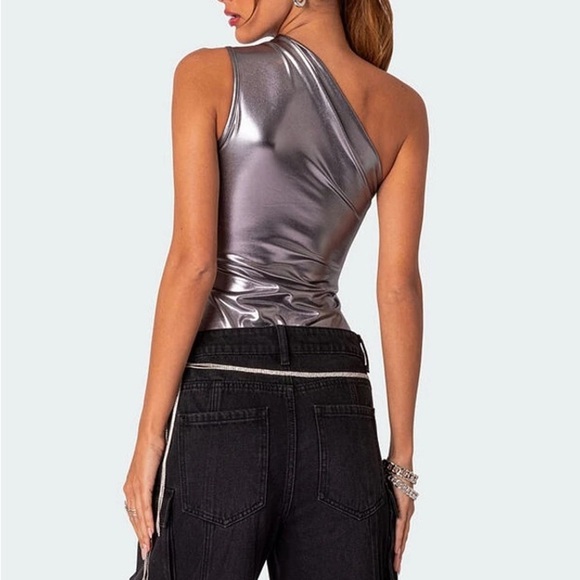NWOT Edikted Feona gathered metallic bodysuit SZ M - Picture 3 of 7